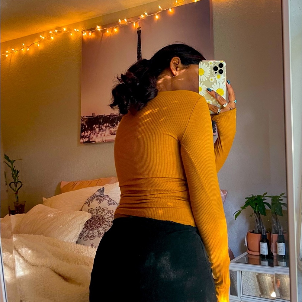 Mustard Yellow Long Sleeve - Picture 3 of 4